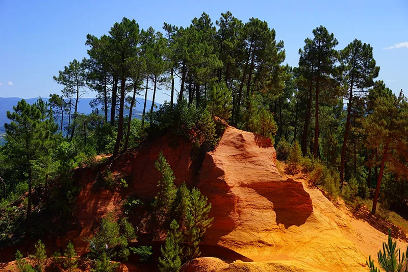 ocher rocks 1595563 1280