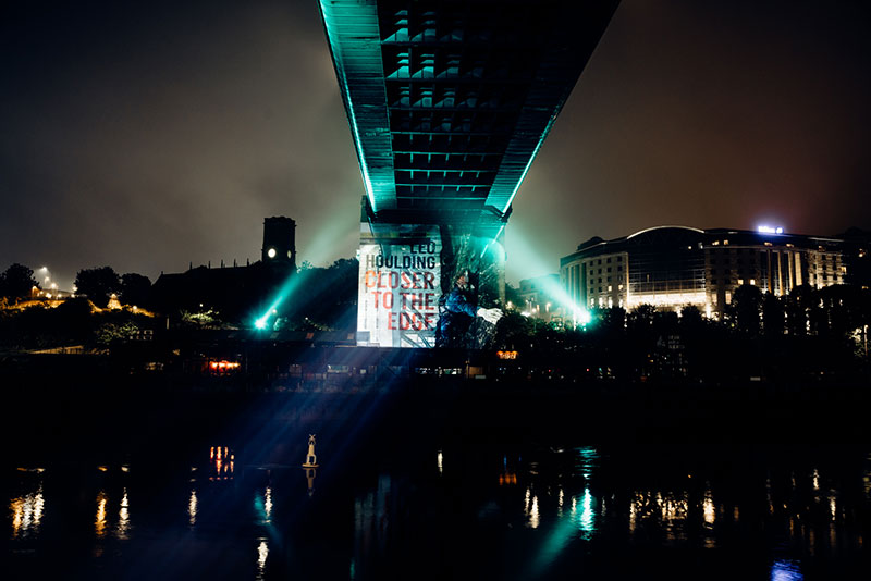 Leo Houlding lights up the Tyne Bridge to launch his first book 002