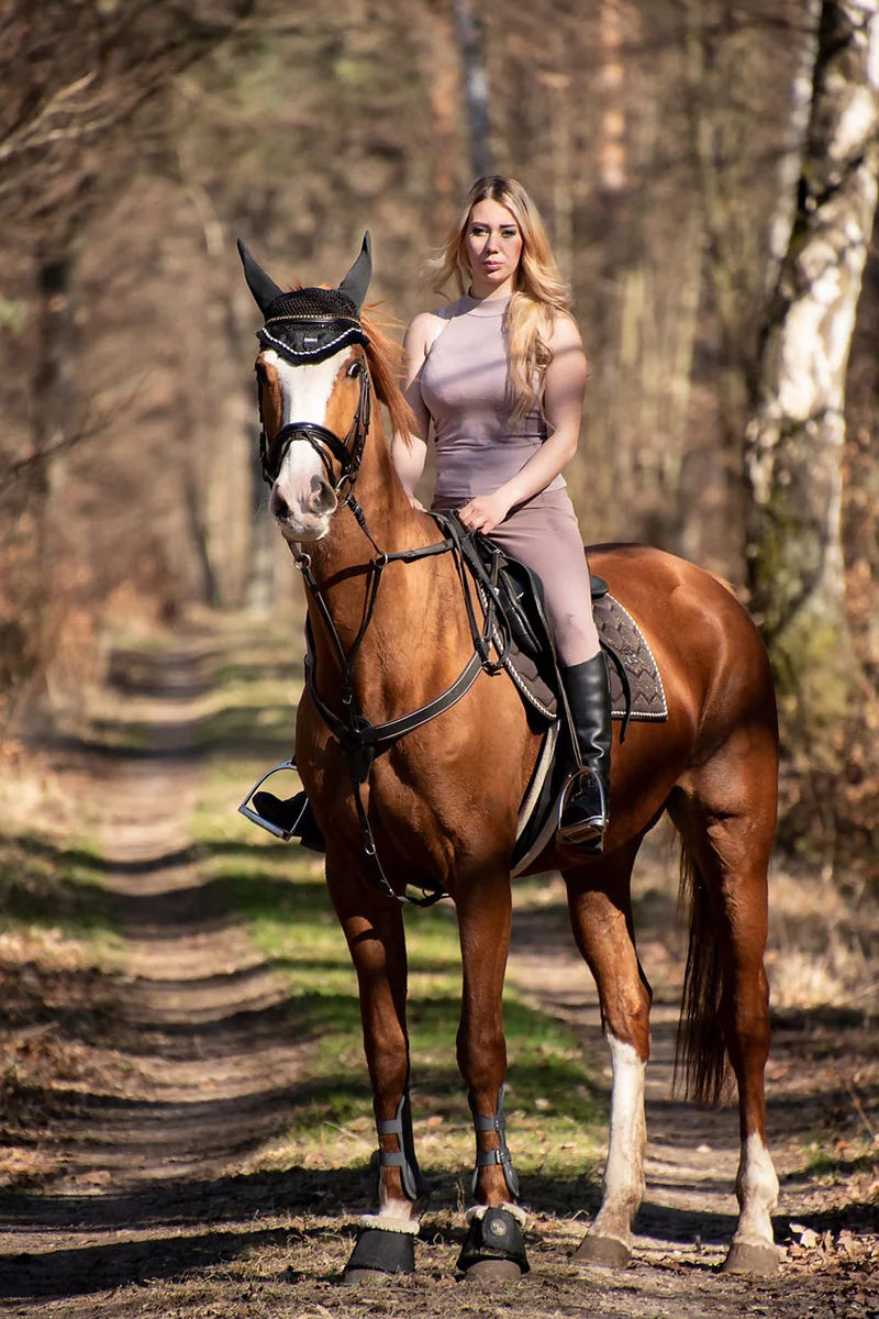 horse riding boots7154340 1280