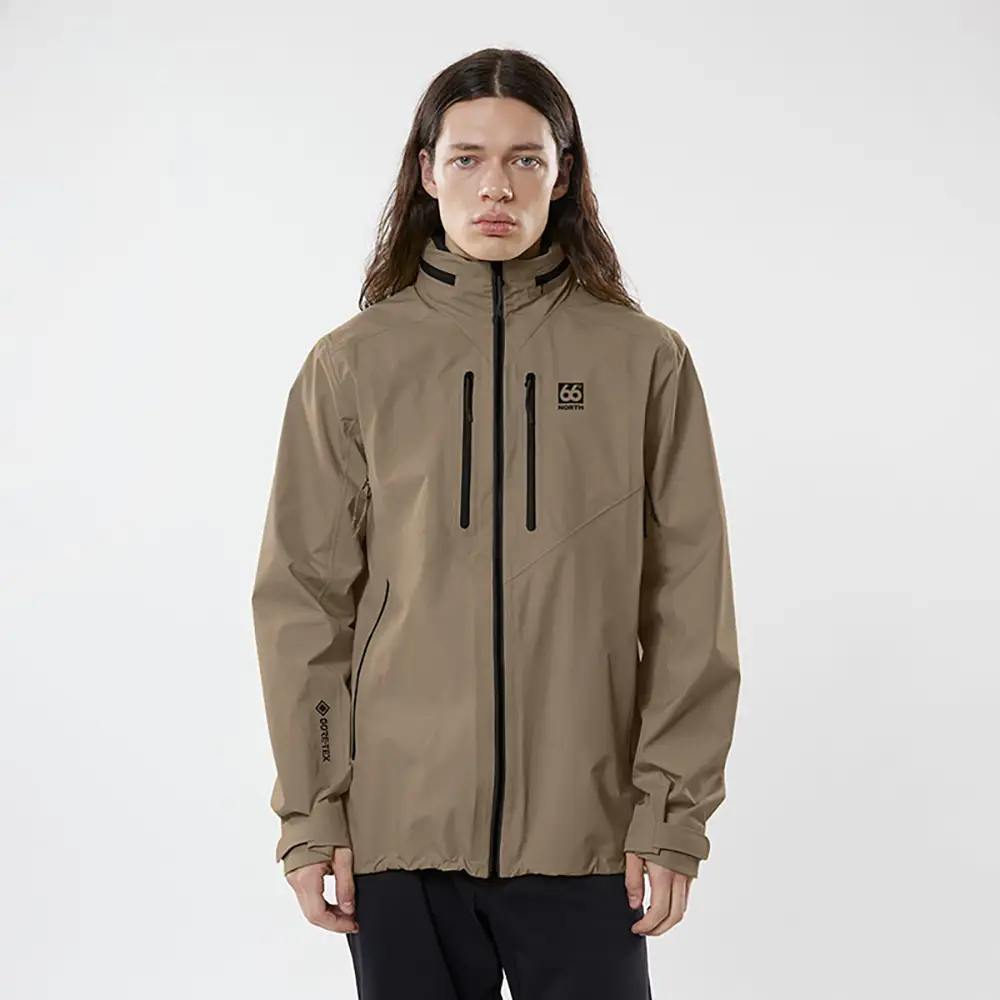 Ljó́súfjöll Shell Jacket
