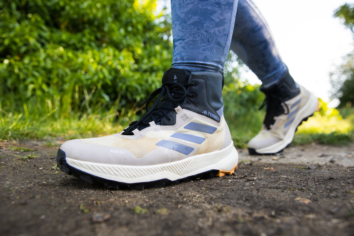 Tested & Reviewed: Adidas Hiking RAIN.RDY Shoes MID Terrex WMN