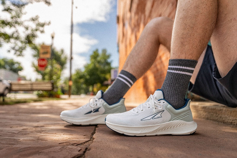 Altra introduces the Via Olympus 2 and Provision 8
